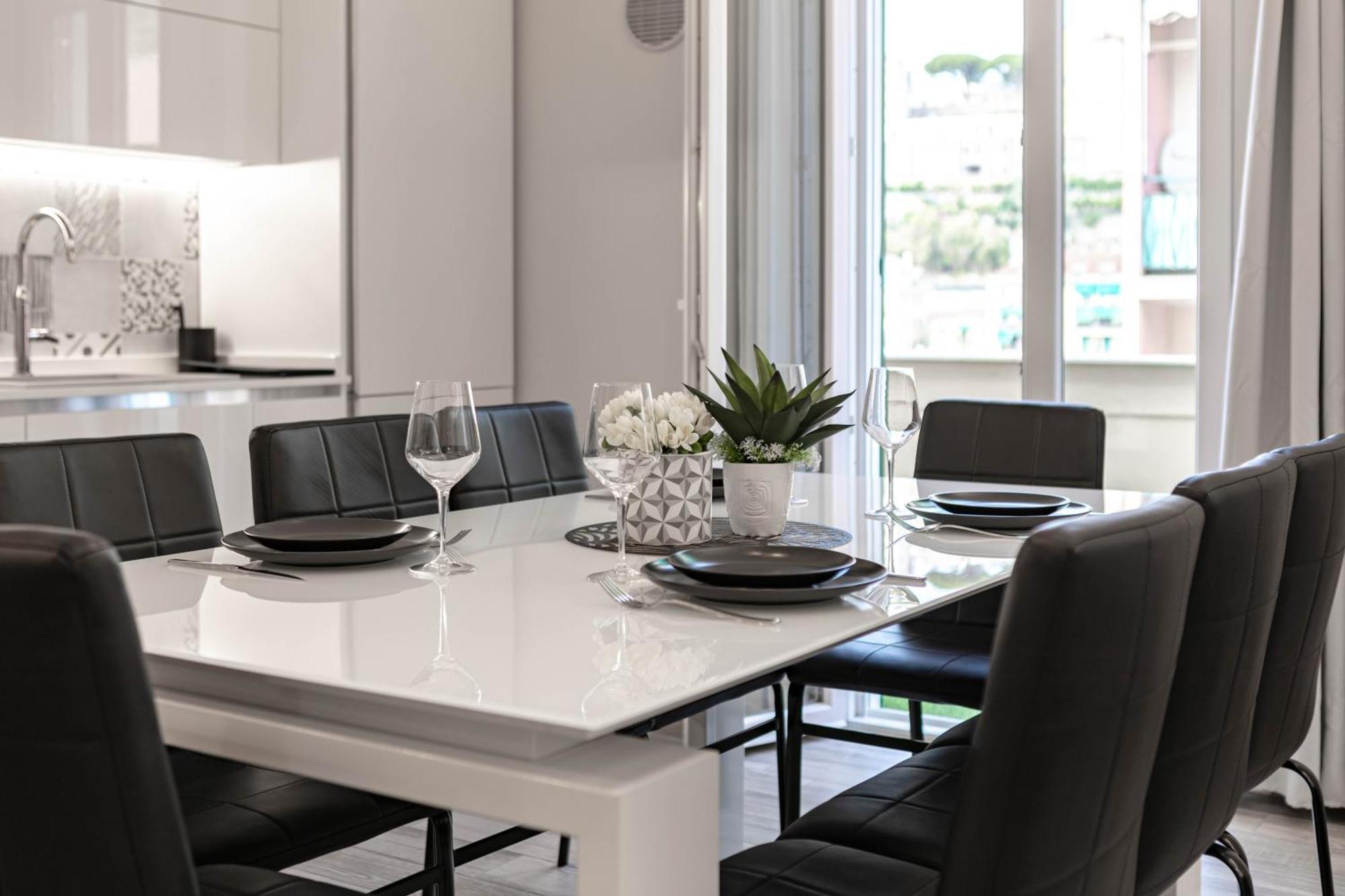 H11 Luxury Sanremo Centro - Elegante - Casino Lejlighed Eksteriør billede